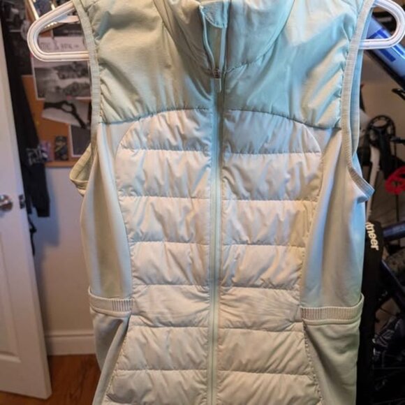 Lululemon Down for a Run Vest - Picture 1 of 2